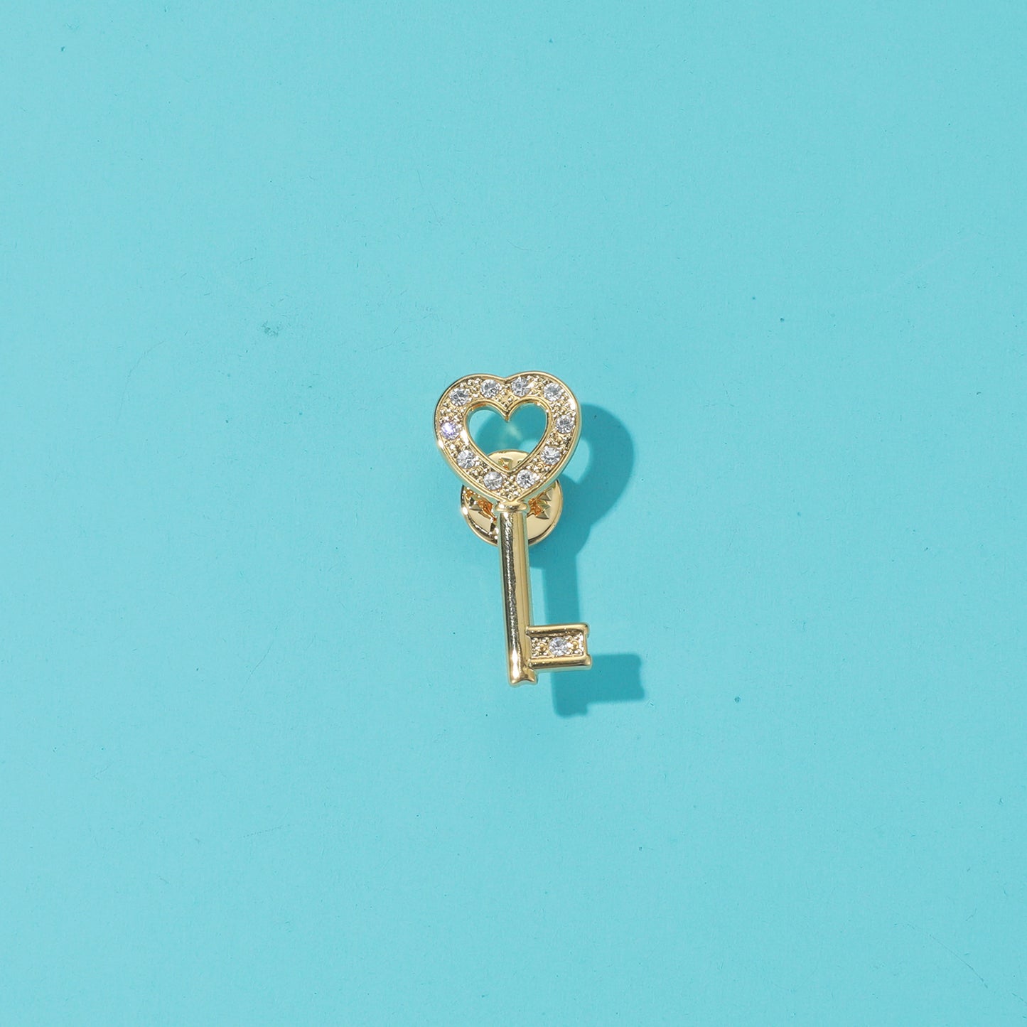 RichSteel Pins Being Jewelry Heart Key Rhinestone Brooch